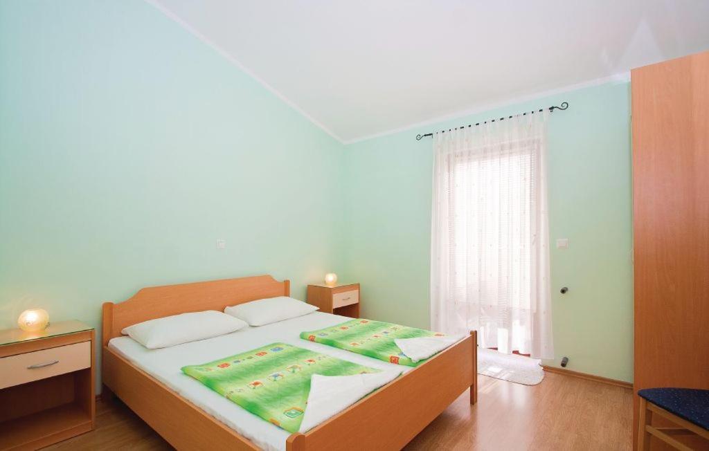 Milos Apartment Pula Exterior photo